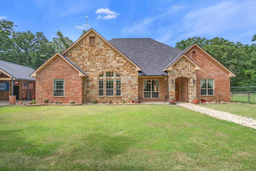 591 Vz County Road 3213, Edgewood, TX 75117