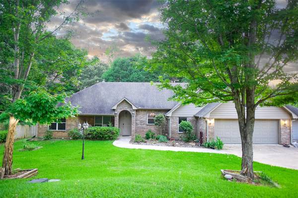 2403 Fir Court, Longview, TX 75604