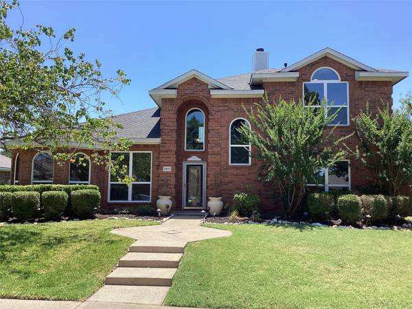 3910 Bluffpoint Road, Rowlett, TX 75088