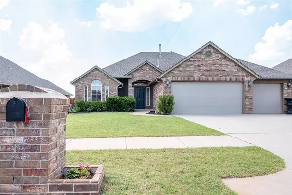 3309 Paul Drive, Moore, OK 73160