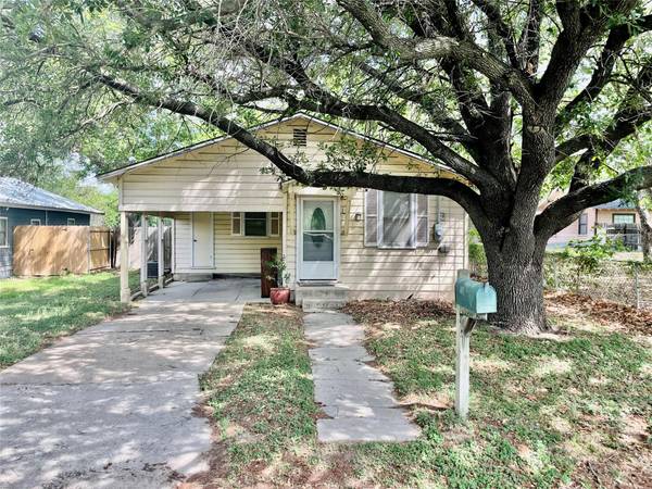 1411 W Ash Street, Stephenville, TX 76401