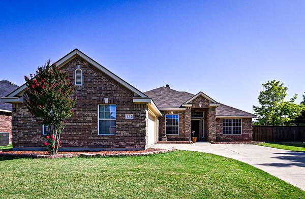 102 Waterview Parkway, Red Oak, TX 75154