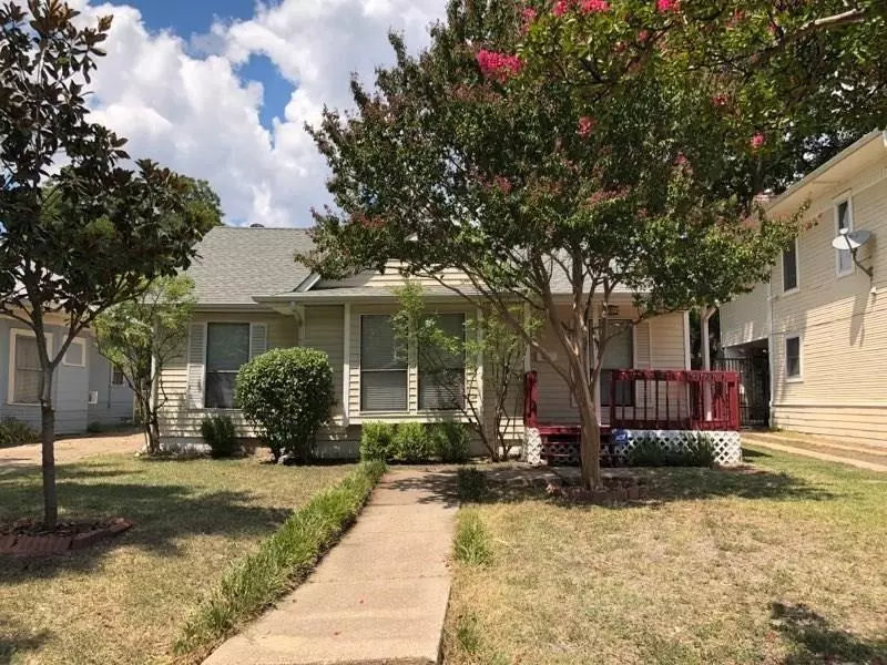 Dallas, TX 75214,5631 Victor Street