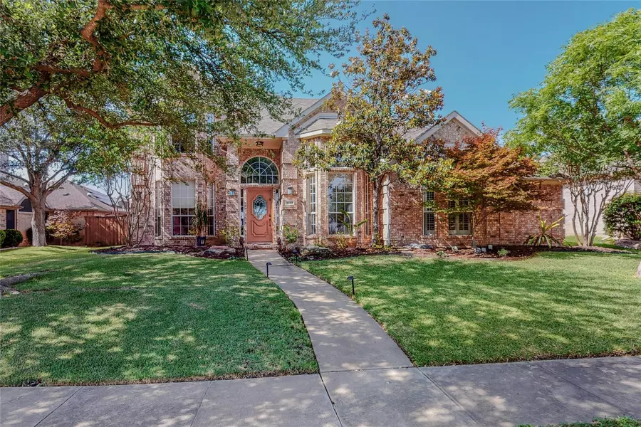 1610 Lake Bluff Drive, Garland, TX 75043