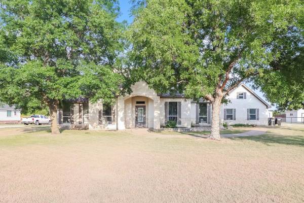 145 S Bear Creek Lane, Cresson, TX 76035