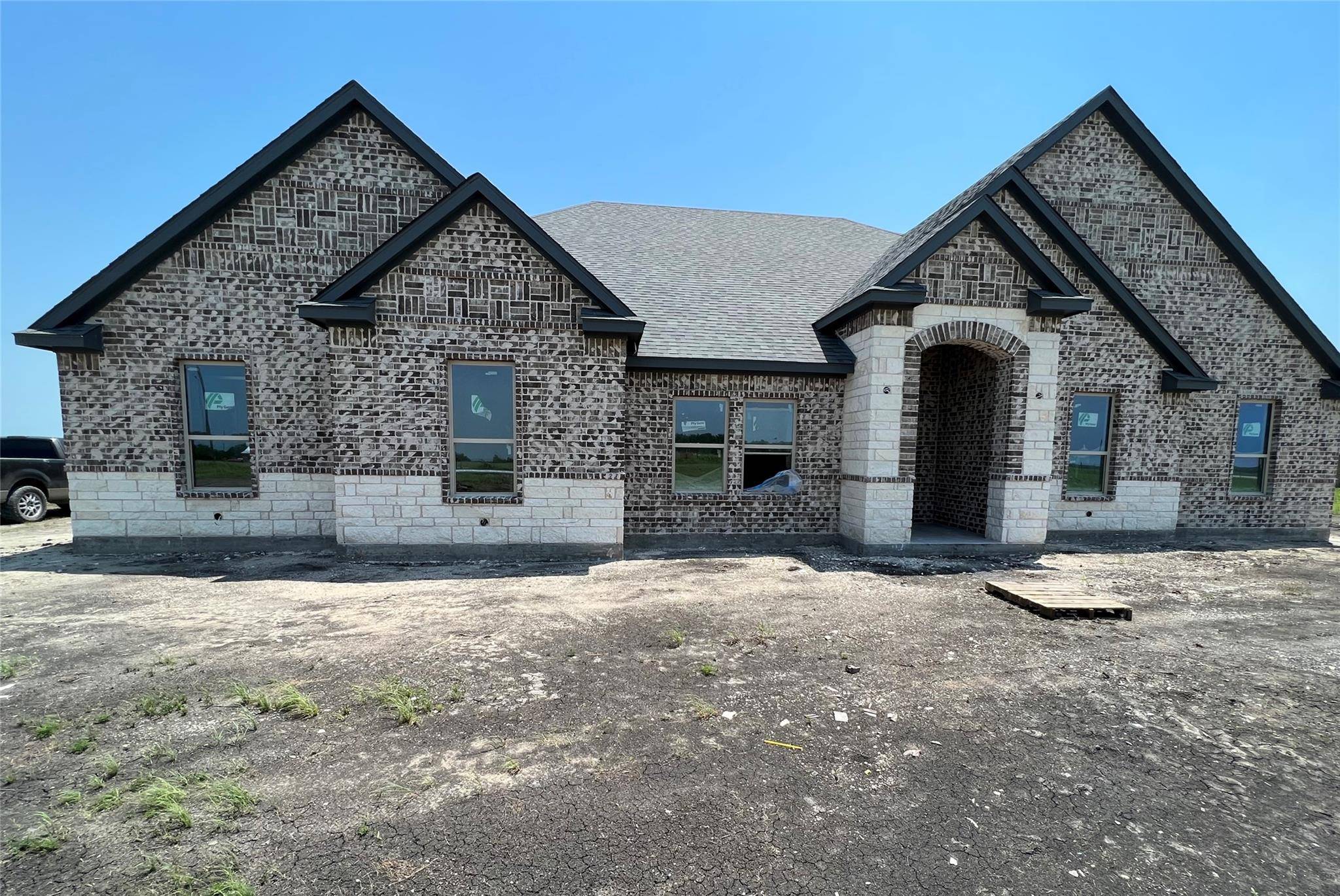 4345 County Road 1098, Celeste, TX 75423