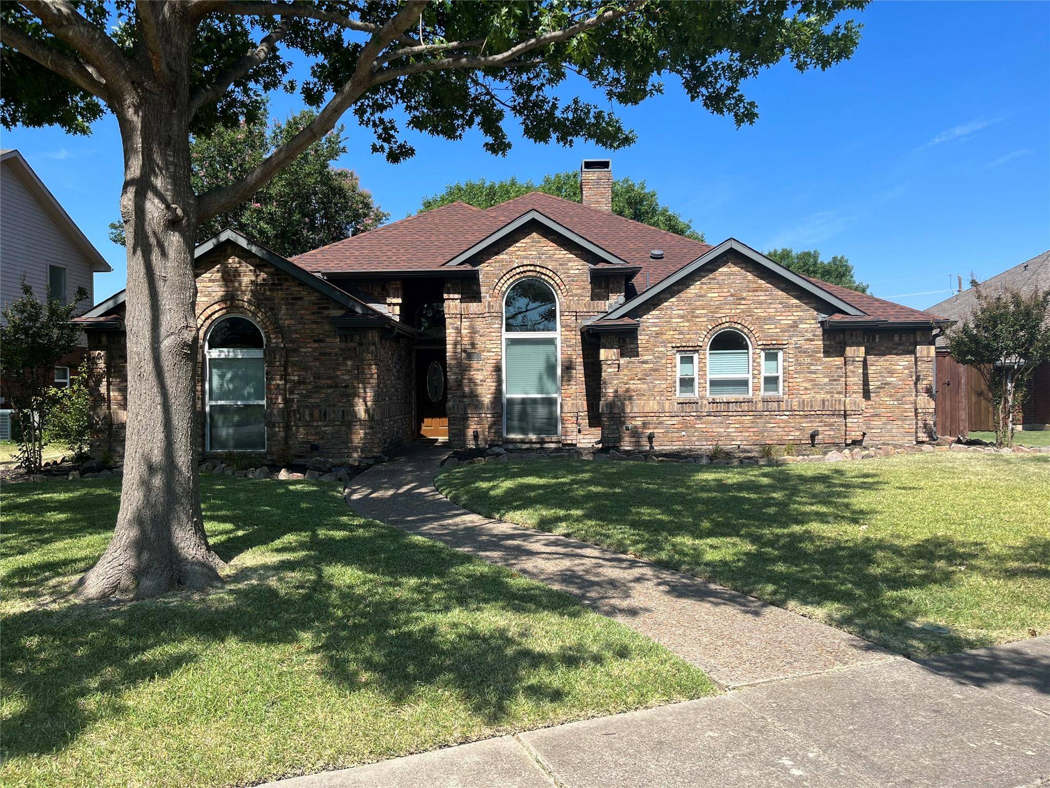 Allen, TX 75002,803 Country Lane