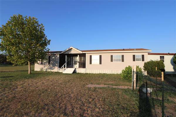 1811 Emmaus Road, Zephyr, TX 76890