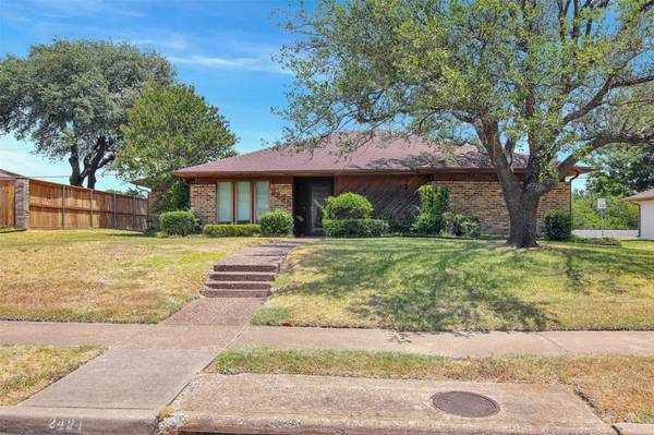 2424 Valley Forge, Richardson, TX 75080