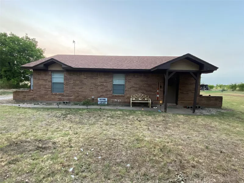 1201 County Road 1107, Rio Vista, TX 76093