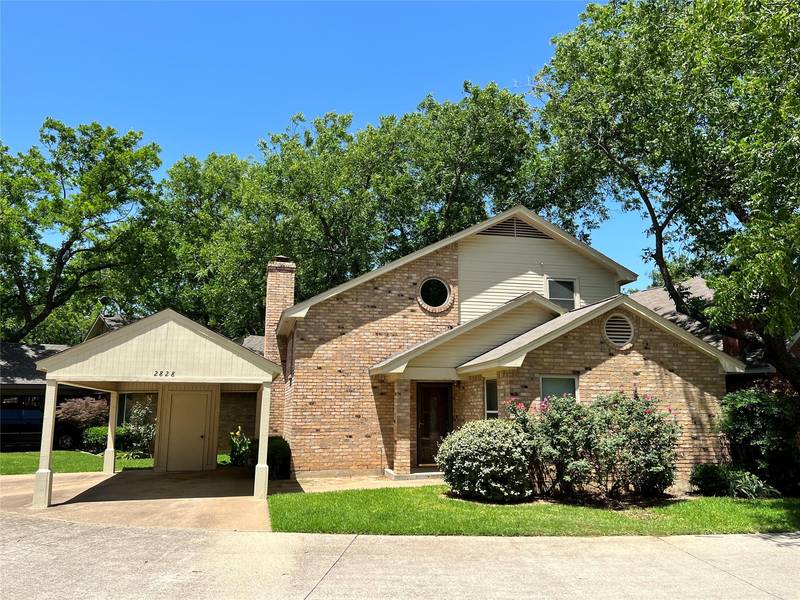 2828 Inniswood Circle, Arlington, TX 76015