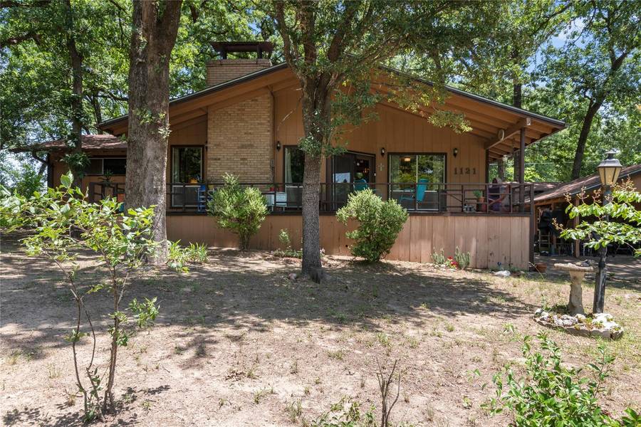 1121 Hidden Valley Drive, Tool, TX 75143