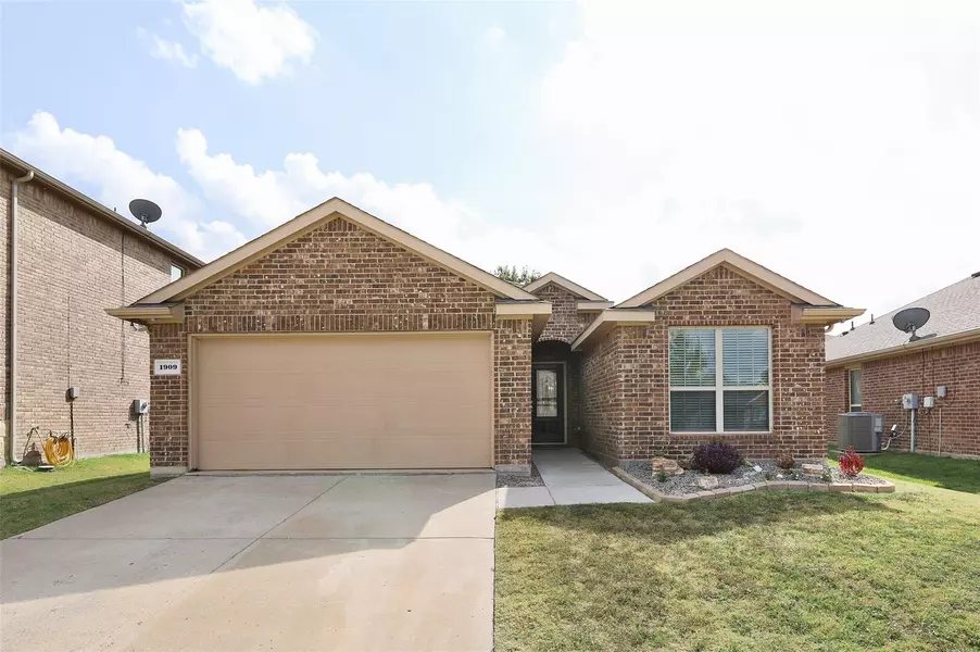 1909 Carol Lane, Anna, TX 75409