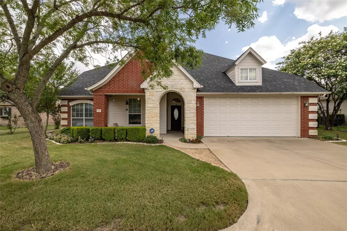 Weatherford, TX 76086,609 Elizabeth Place