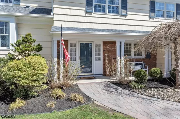 Berkeley Heights Twp., NJ 07922,191 Lorraine Dr