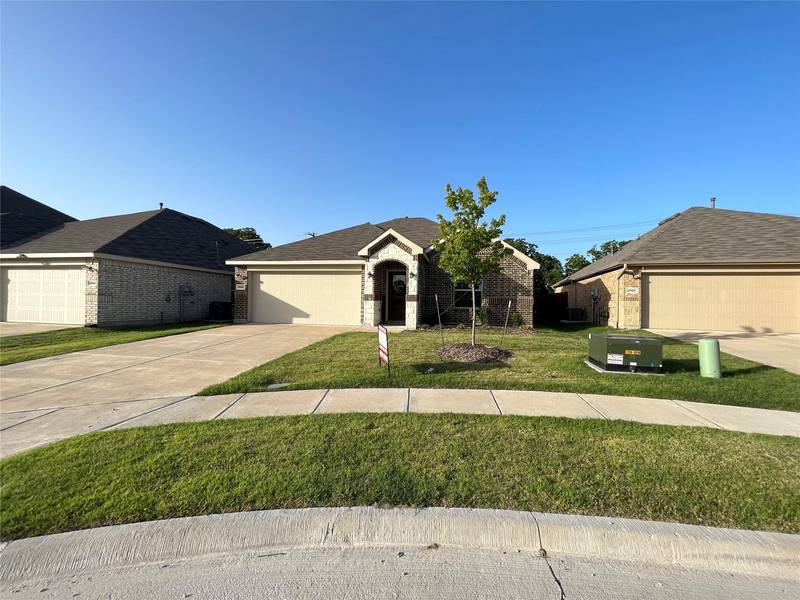 2002 Charismatic Drive, Forney, TX 75126