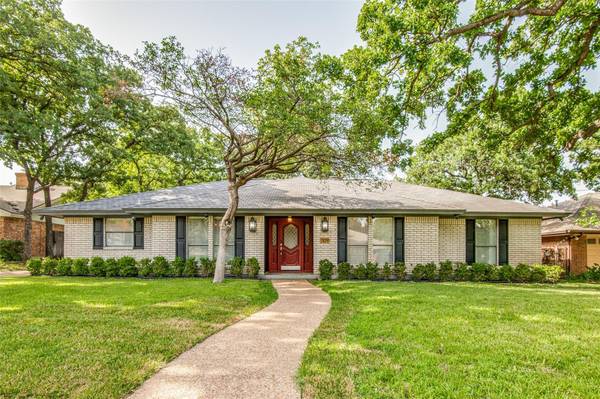 1109 Auburn Drive, Arlington, TX 76012