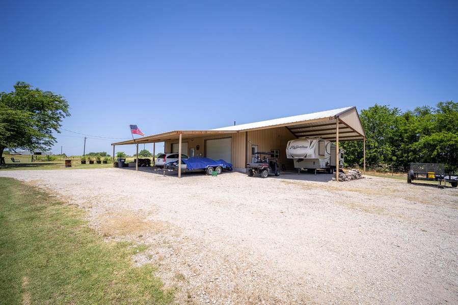 3564 Rs County Road 1525, Lone Oak, TX 75453