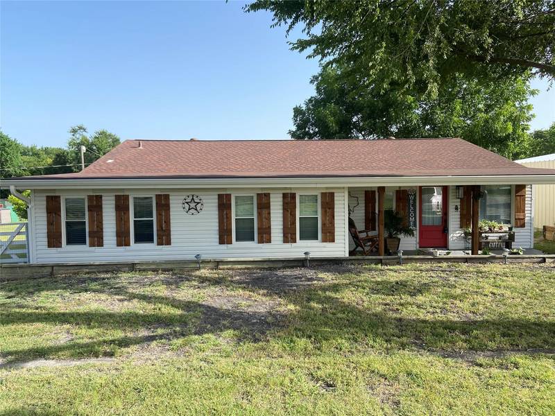 1352 County Road 1077, Farmersville, TX 75442