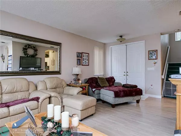 Pembroke Pines, FL 33024,1808 NW 98th Ave