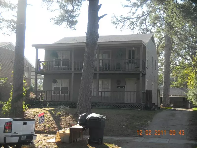 225 College Street, Shreveport, LA 71104