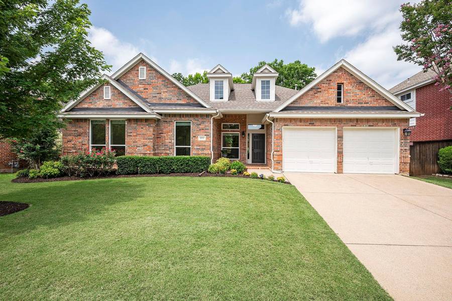 2733 Pinehurst Drive, Grapevine, TX 76051