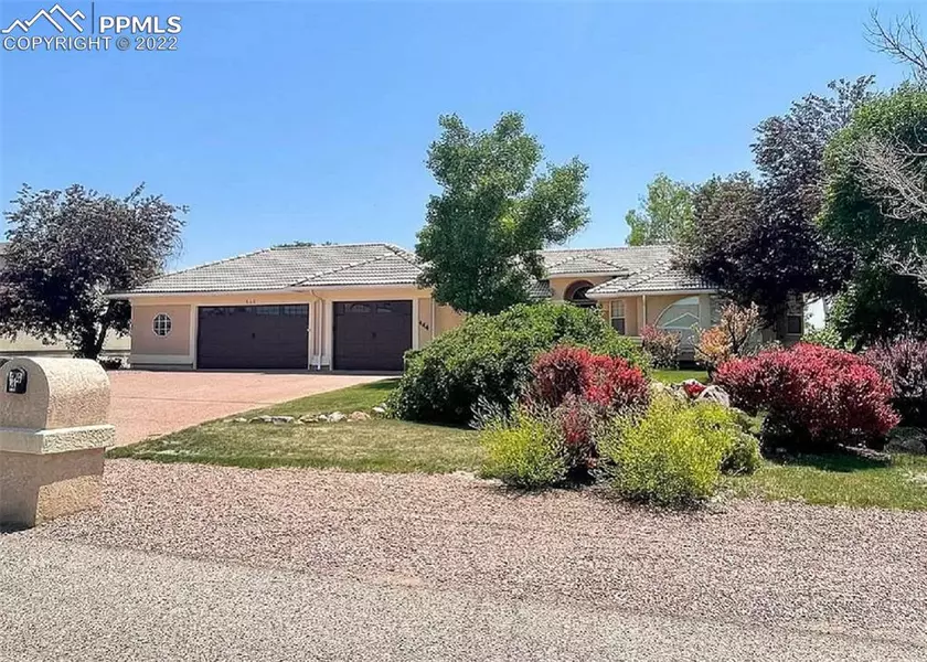 444 W Archer DR, Pueblo West, CO 81007