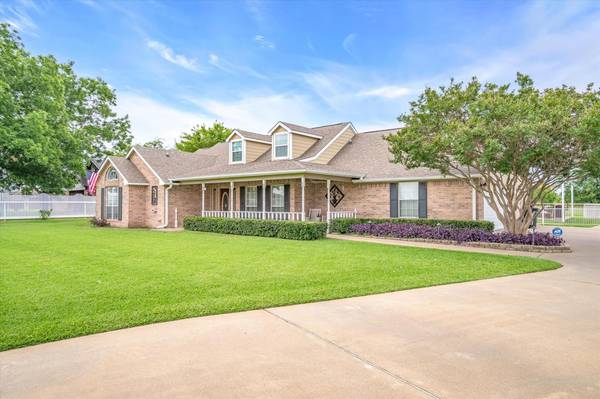 626 Eubank, Mabank, TX 75147