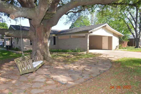 Shreveport, LA 71105,6313 Kathy Lane