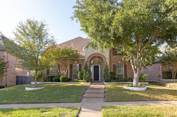 609 Water Oak Drive, Garland, TX 75044