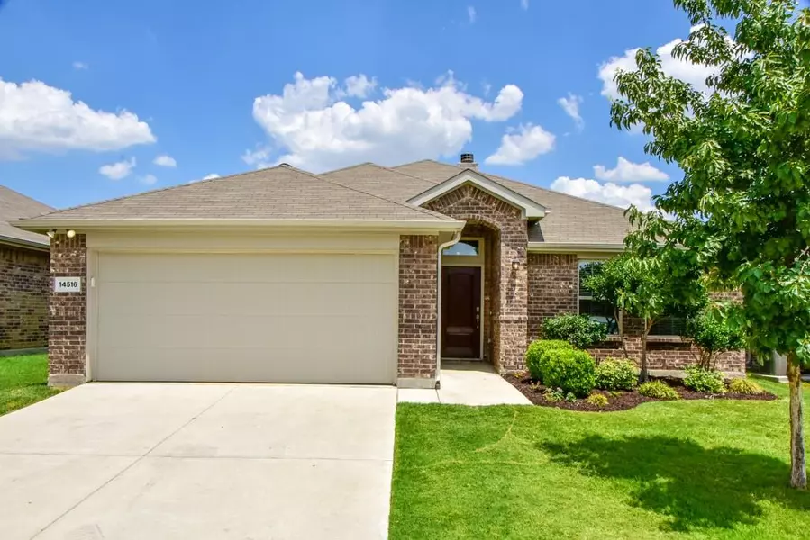 14516 Broomstick Road, Fort Worth, TX 76052