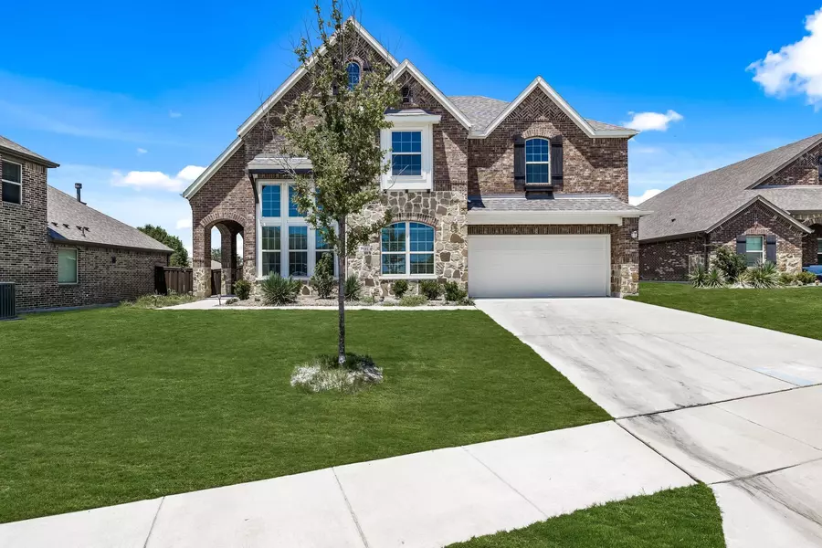 5101 Rosewood Lane, Sachse, TX 75048