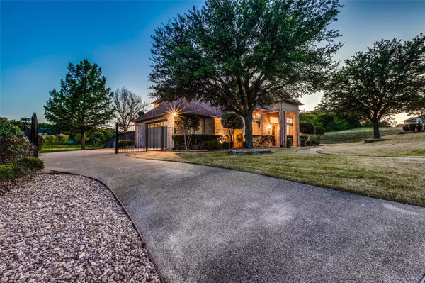 Cedar Hill, TX 75104,2616 Whispering Oaks Cove