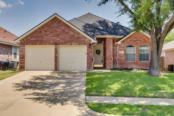 4621 Gila Bend Lane, Fort Worth, TX 76137