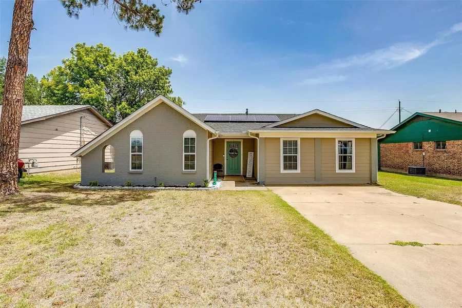 1423 Laurel Lane, Cleburne, TX 76033