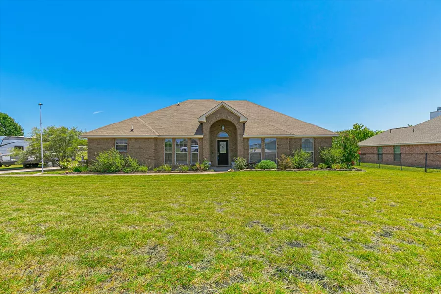 10121 Fireside Lane, Forney, TX 75126