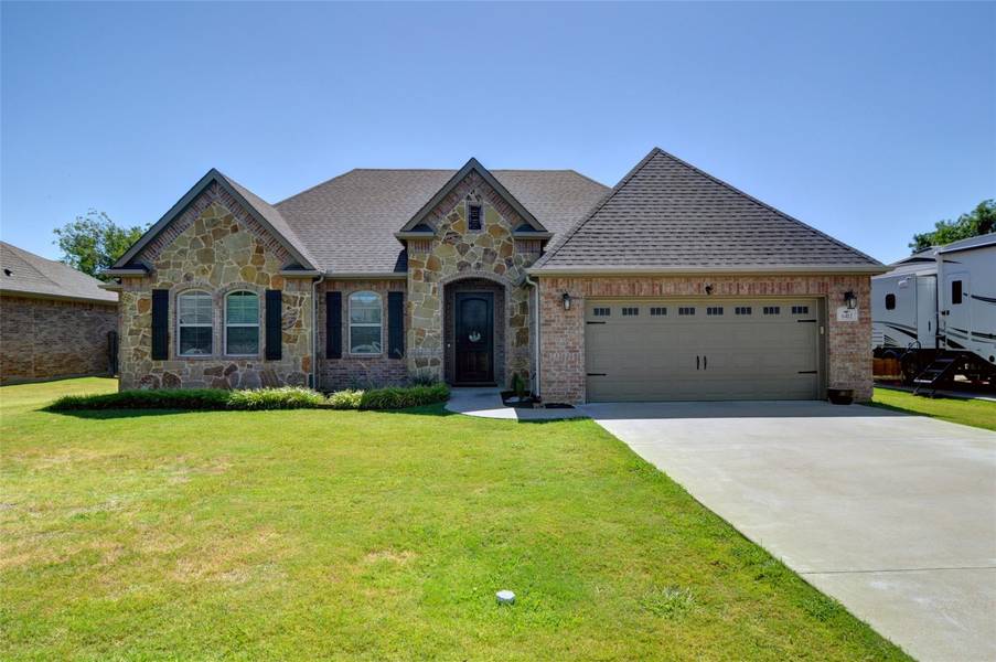 6412 Azur Meadows Drive, Burleson, TX 76058