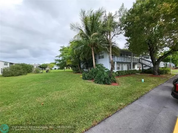 Deerfield Beach, FL 33442,172 Newport K  #172