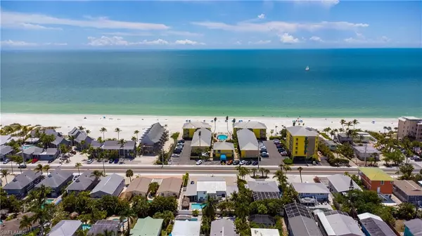 Fort Myers Beach, FL 33931,5560 Estero BLVD 259