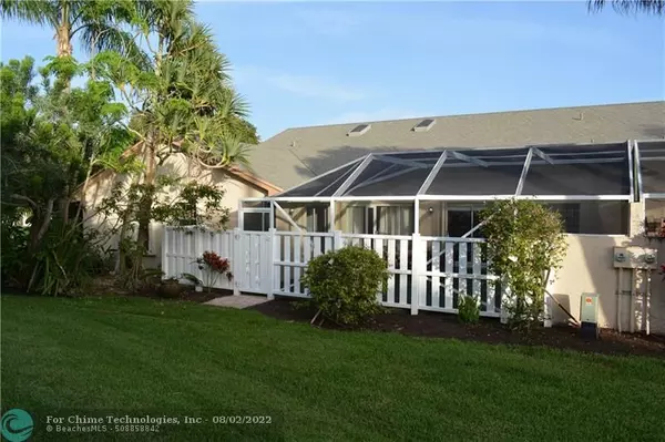 Boca Raton, FL 33496,9425 BOCA GARDENS Parkway  #B