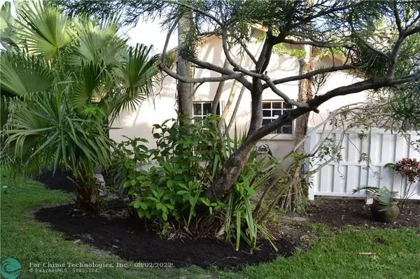 Boca Raton, FL 33496,9425 BOCA GARDENS Parkway  #B