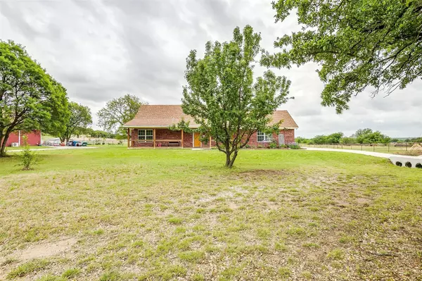 2226 Upper Denton Road, Weatherford, TX 76085