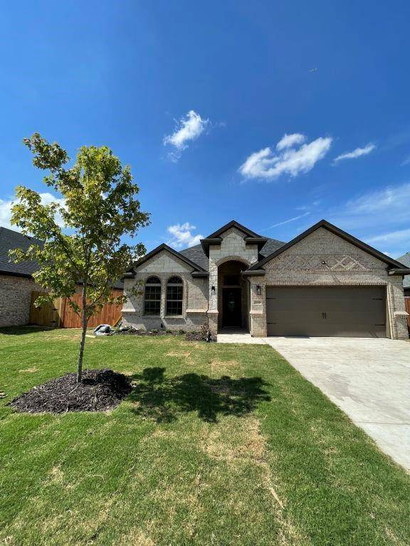 3355 BOWLES Street, Grand Prairie, TX 75050