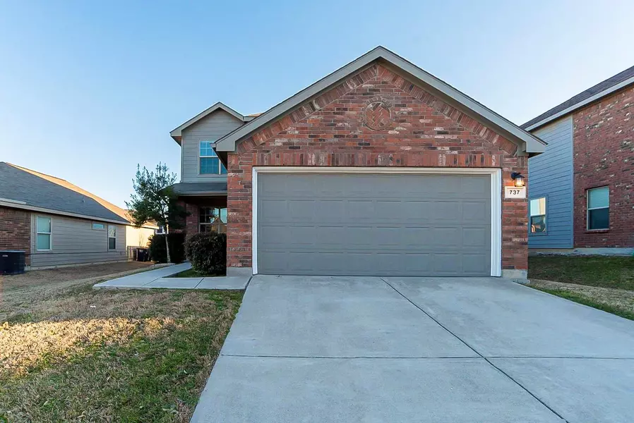 737 Santa Rosa Drive, Fort Worth, TX 76052