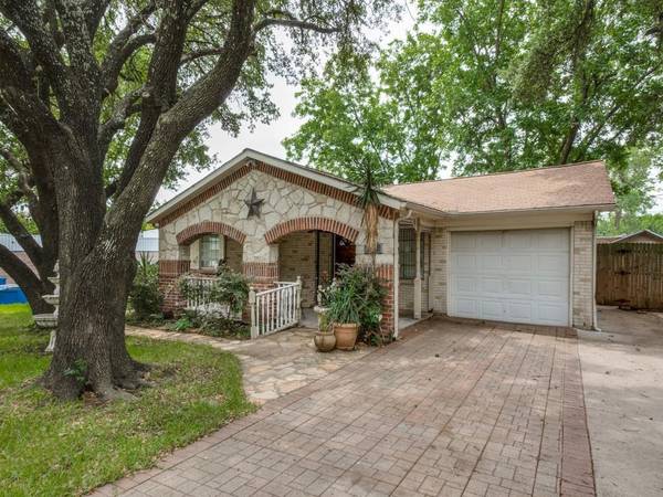 324 W Grubb Drive, Mesquite, TX 75149