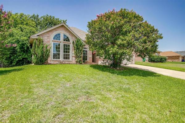 Burleson, TX 76028,939 Rolling Meadows Drive