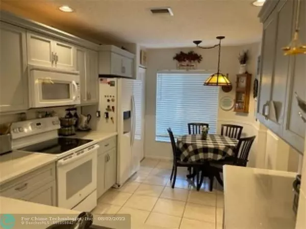 Parkland, FL 33067,7353 NW 61st Ter  #3-20