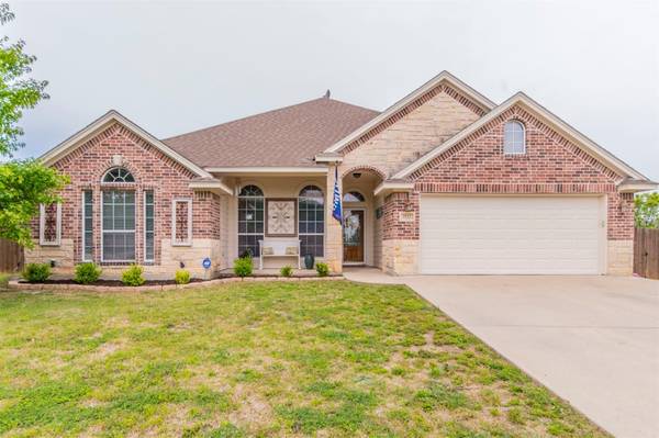 1813 Sandpiper Drive, Weatherford, TX 76088