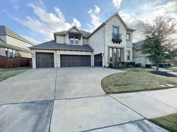 825 Palmflower Avenue, Frisco, TX 75036