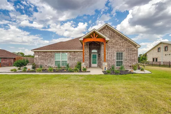 Joshua, TX 76058,122 Trailwood Drive